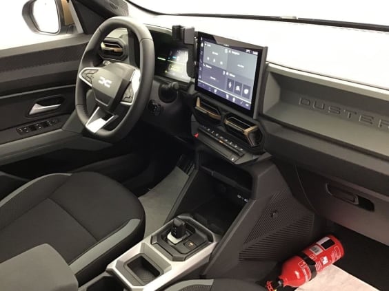 Dacia DUSTER Extreme + 1.8 HYBRID 155 Gris Schiste
