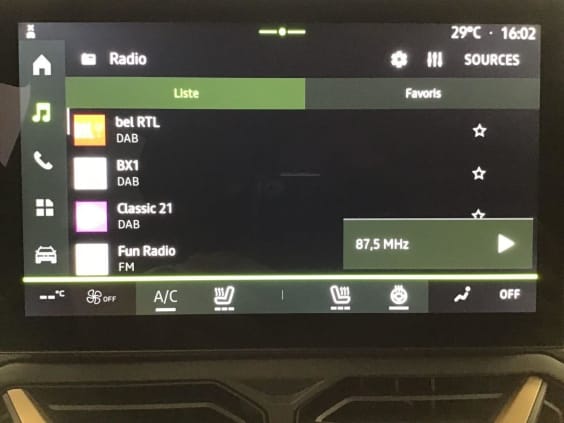 Dacia DUSTER Extreme + 1.8 HYBRID 155 Gris Schiste