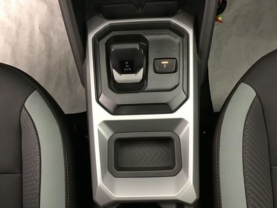 Dacia DUSTER Extreme + 1.8 HYBRID 155 Gris Schiste