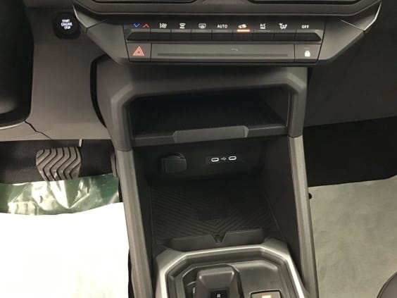 Dacia DUSTER Extreme + 1.8 HYBRID 155 Gris Schiste