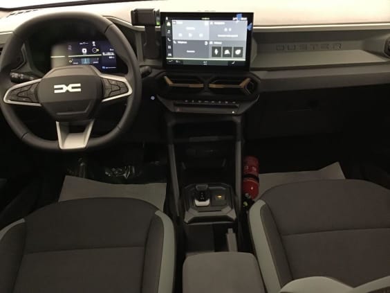 Dacia DUSTER Extreme + 1.8 HYBRID 155 Gris Schiste