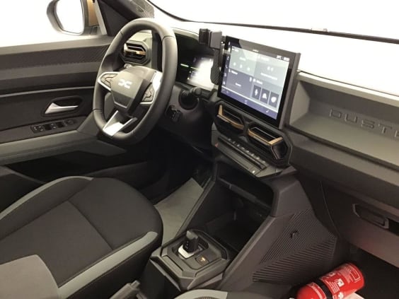Dacia DUSTER Extreme + 1.8 HYBRID 155 Gris Schiste
