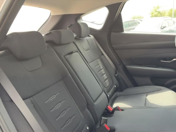 Hyundai Tucson 1.6 t-gdi 239 hybrid intuitive Gris Shimmering