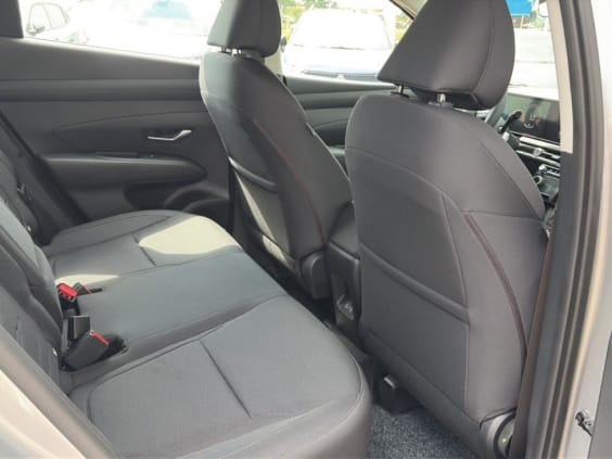 Hyundai Tucson 1.6 t-gdi 239 hybrid intuitive Gris Shimmering