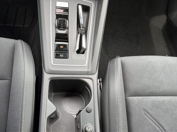 Volkswagen GOLF VIII 1.5 etsi evo2 116 life dsg7 Noir