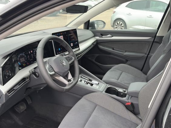 Volkswagen GOLF VIII 1.5 etsi evo2 116 life dsg7 Noir