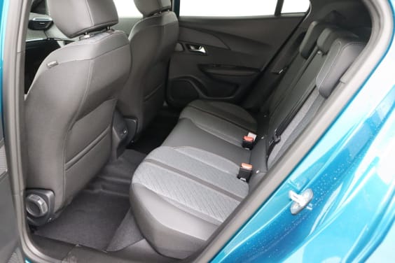 Peugeot 2008 Allure Hybrid 145 hp e-DSC6 Blue