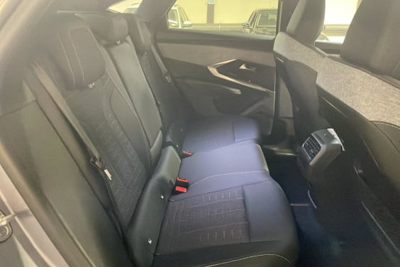 Peugeot 3008 Hybrid 145 e-DCS6 GT Gris Artense / Toit Noir