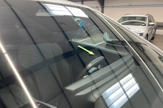 Peugeot 3008 Hybrid 145 e-DCS6 Allure Blanc Okenite