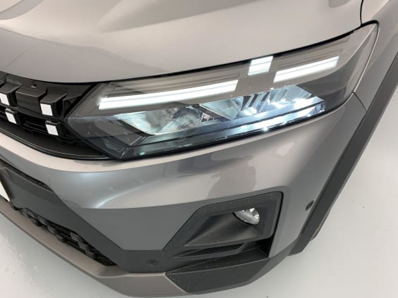 Dacia JOGGER Nouveau TCE 110 7 PL EXTREME Gris Schiste
