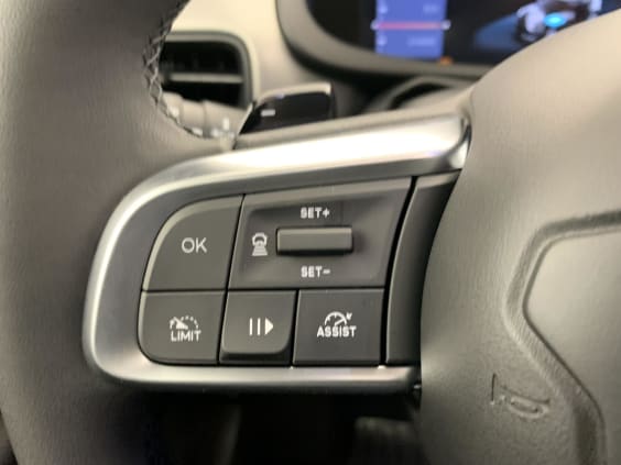 Jeep Avenger 1.2 Turbo T3 110 ch e-Hybrid BVR6 Summit Stone
