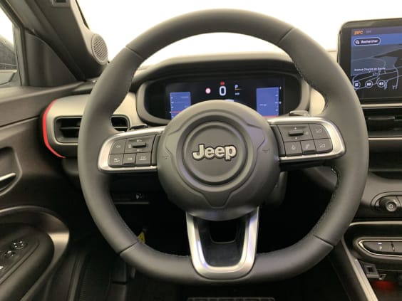 Jeep Avenger 1.2 Turbo T3 110 ch e-Hybrid BVR6 Summit Stone