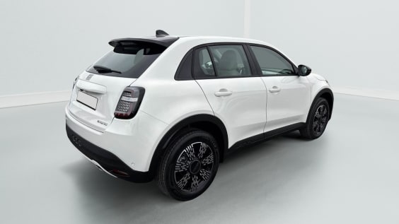 Fiat 600 1.2 Hybrid 145 DCT Icône Blanc