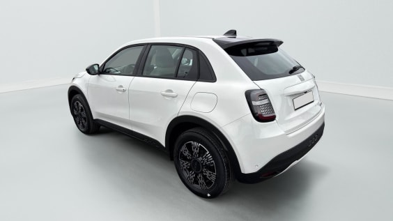Fiat 600 1.2 Hybrid 145 DCT Icône Blanc