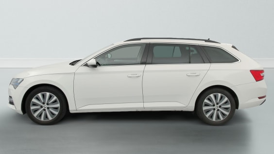 Skoda Superb Combi 1.4 TSI PHEV 218 CH DSG6 BUSINESS Blanc Cristal