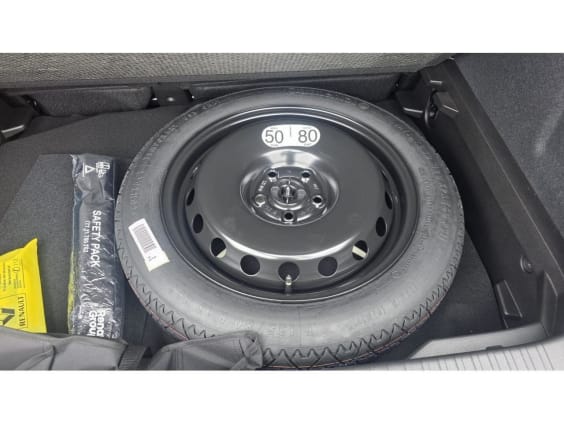 Renault CAPTUR 1.8 E-Tech Hybride 160 BVA Techno Noir Etoile