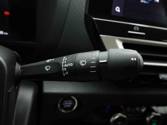 Citroën C4 X 1.2 T 130 AUT MAX Noir