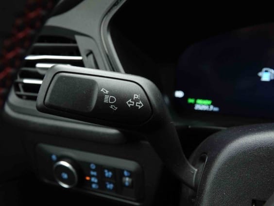 Ford KUGA 2.5 HEV 190 ST LINE Noir