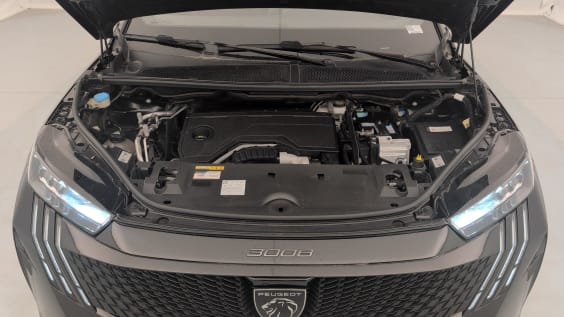 Peugeot 3008 Hybrid 145 e-DCS6 GT Noir Perla Nera