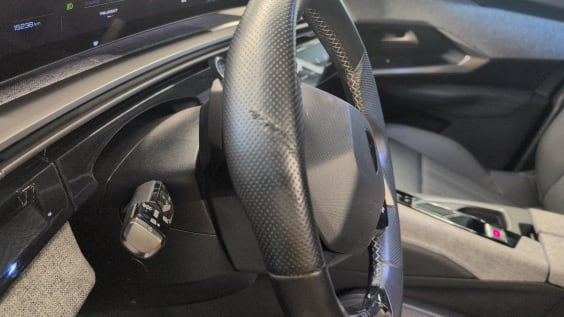Peugeot 3008 Hybrid 145 e-DCS6 GT Noir Perla Nera