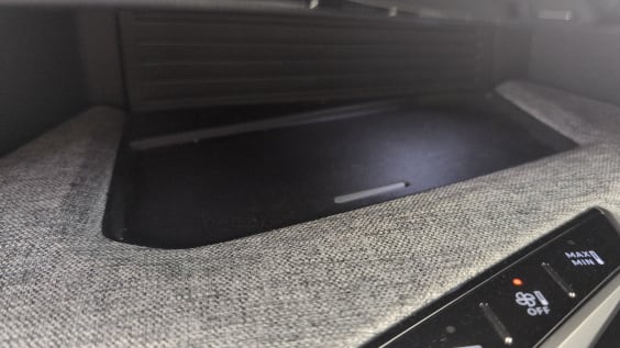 Peugeot 3008 Hybrid 145 e-DCS6 GT Noir Perla Nera