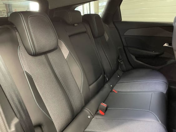 Peugeot 308 SW BlueHDi 130ch S&S EAT8 Allure Noir
