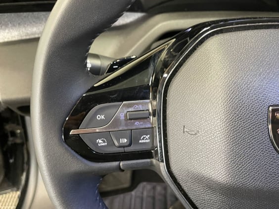 Peugeot 308 SW BlueHDi 130ch S&S EAT8 Allure Noir