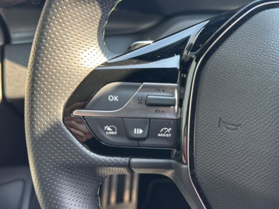Peugeot 308 1.2 hybrid 145 gt e-dcs6 Gris