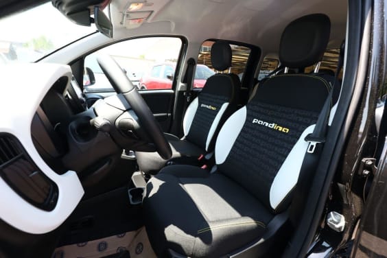 Fiat Panda CROSS 5S Noir