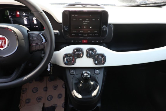 Fiat Panda CROSS 5S Rouge