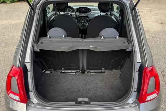 Fiat 500 1.0 HYBRIDE 70 BSG S/S MY23 Electroclash grey