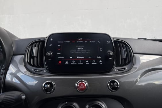 Fiat 500 1.0 HYBRIDE 70 BSG S/S MY23 Electroclash grey