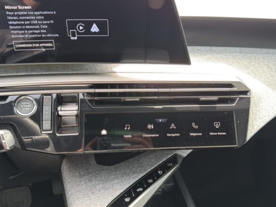 Peugeot 5008 Hybrid 145 allure e-dcs6 gris artense