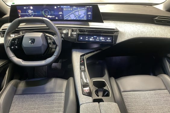 Peugeot 3008 Hybrid 145 e-DCS6 Allure Gris Artense 