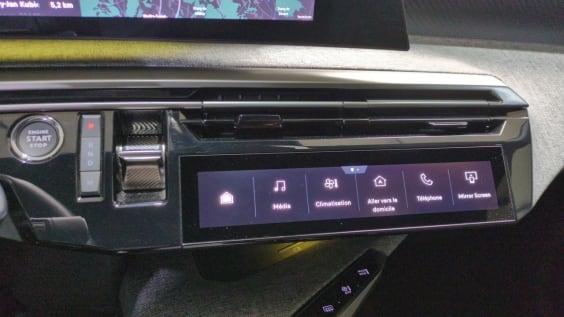 Peugeot 3008 Hybrid 145 e-DCS6 Allure Blanc Okenite
