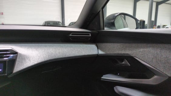 Peugeot 3008 Hybrid 145 e-DCS6 Allure Blanc Okenite