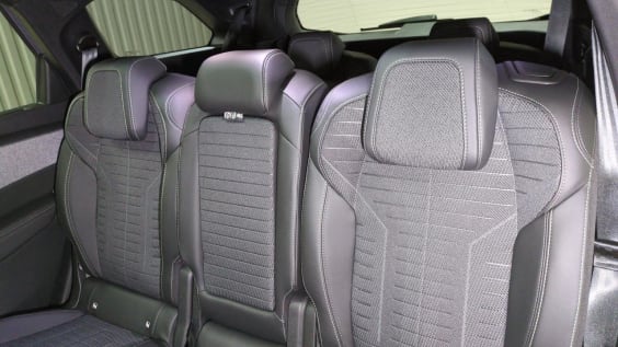 Peugeot 5008 Hybrid 145 gt e-dcs6 Gris Artense / Toit Noir