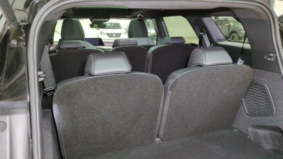 Peugeot 5008 Hybrid 145 gt e-dcs6 Gris Artense / Toit Noir