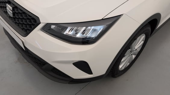Seat Arona 1.0 TSI 110 ch Start/Stop DSG7 Business Blanc Candy Toit Noir 