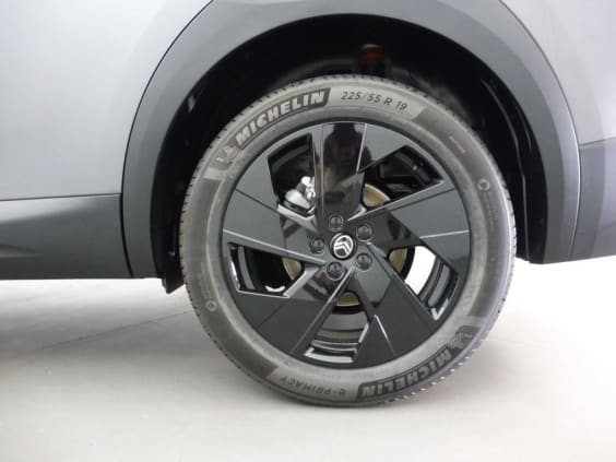 Citroën C5 Aircross 1.2 HYBRIDE 145CH MAX BOITE AUTOMATIQUE Gris Platinium