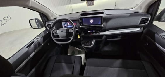 Peugeot Traveller Traveller M 2.2 Diesel 180ch S&S EAT8 Business Noir Perla