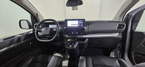 Peugeot Traveller Traveller M Diesel 180 ch Automatique Business Pack gris artense