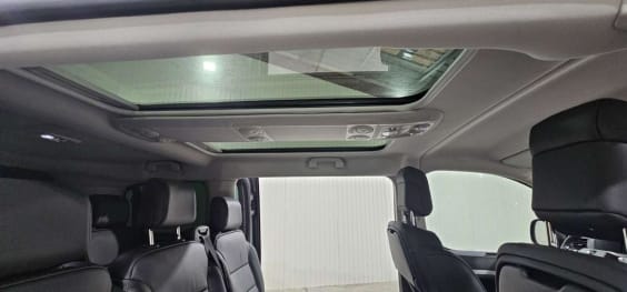 Peugeot Traveller Traveller M Diesel 180 ch Automatique Business Pack gris artense