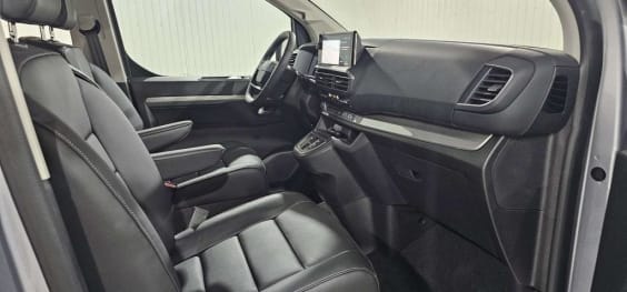 Peugeot Traveller Traveller M Diesel 180 ch Automatique Business Pack gris artense