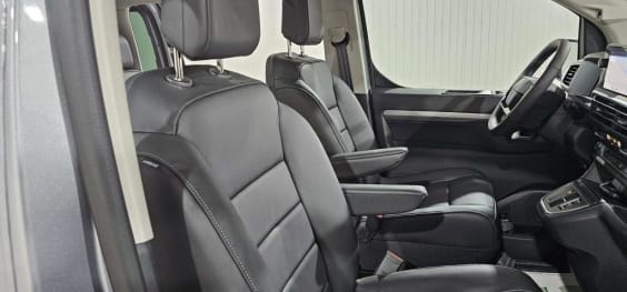 Peugeot Traveller Traveller M Diesel 180 ch Automatique Business Pack gris artense
