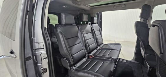 Peugeot Traveller Traveller M Diesel 180 ch Automatique Business Pack gris artense