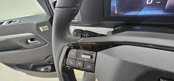Peugeot Traveller Traveller M Diesel 180 ch Automatique Business Pack gris artense