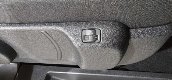 Peugeot Traveller Traveller M Diesel 180 ch Automatique Business Gris Titane