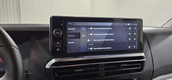 Peugeot Traveller Traveller M Diesel 180 ch Automatique Business Gris Titane