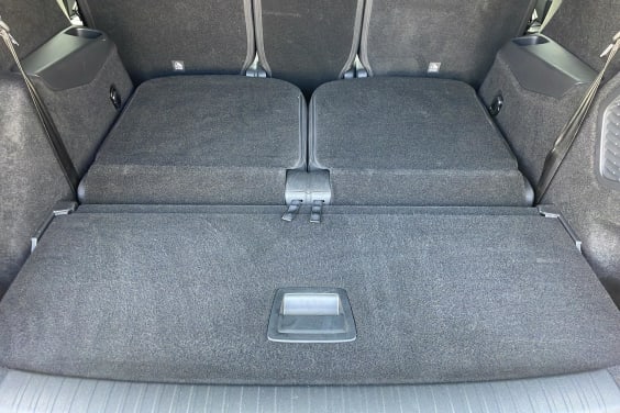 Peugeot 5008 HYBRID 145CH E-DCS6 GT Gris Artense - Toit Noir